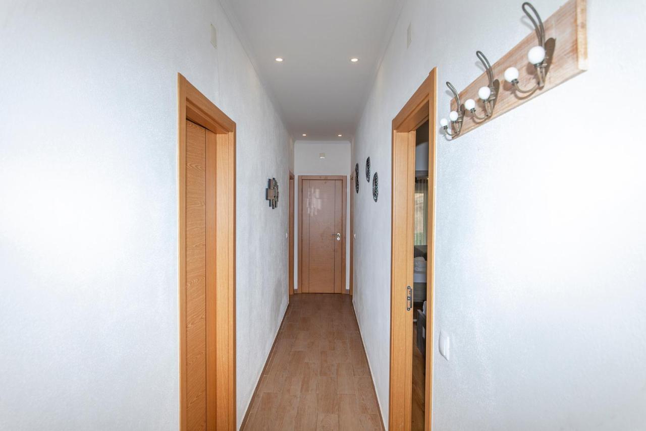 B81 - Casa Do Outeiro Westcoast Home ヴィラ・ド・ビスポ エクステリア 写真
